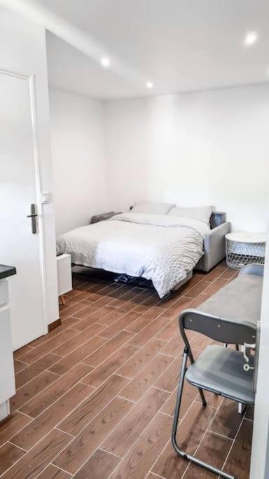 Ferienwohnung Douce Fragrance 4 Couchages Wifi Grasse Exterior foto