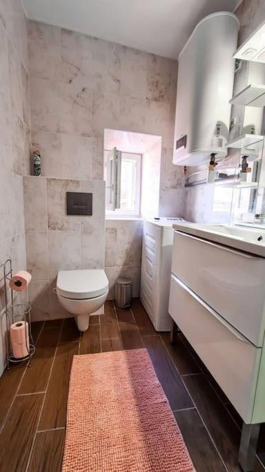 Ferienwohnung Douce Fragrance 4 Couchages Wifi Grasse Exterior foto