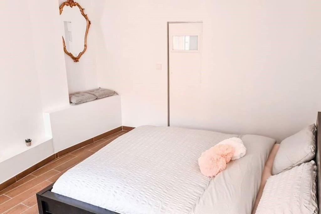Ferienwohnung Douce Fragrance 4 Couchages Wifi Grasse Exterior foto