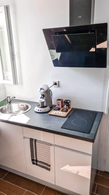 Ferienwohnung Douce Fragrance 4 Couchages Wifi Grasse Exterior foto