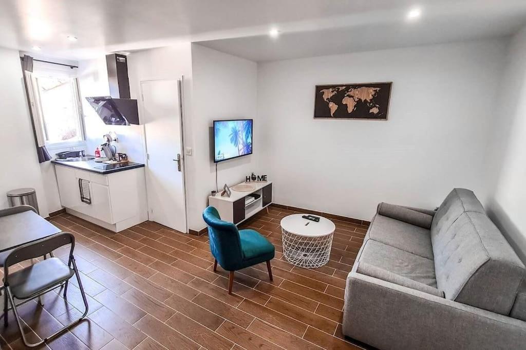 Ferienwohnung Douce Fragrance 4 Couchages Wifi Grasse Exterior foto